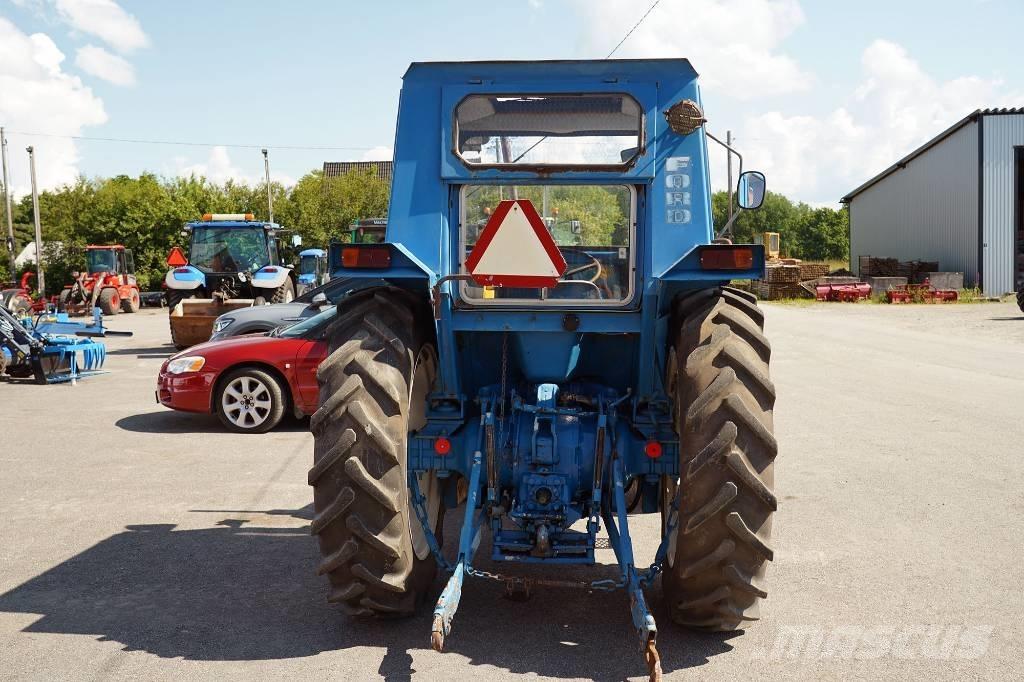 Ford 4000 - Traktor Tractoare