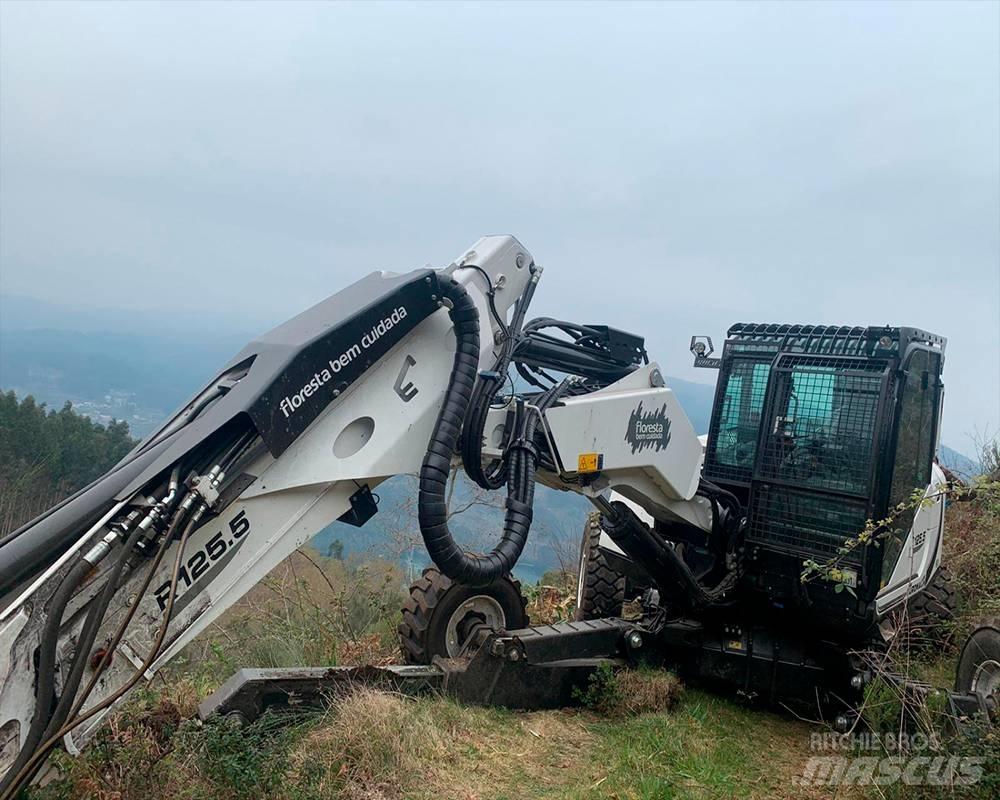 Euromach R1255 Excavator amfibiu