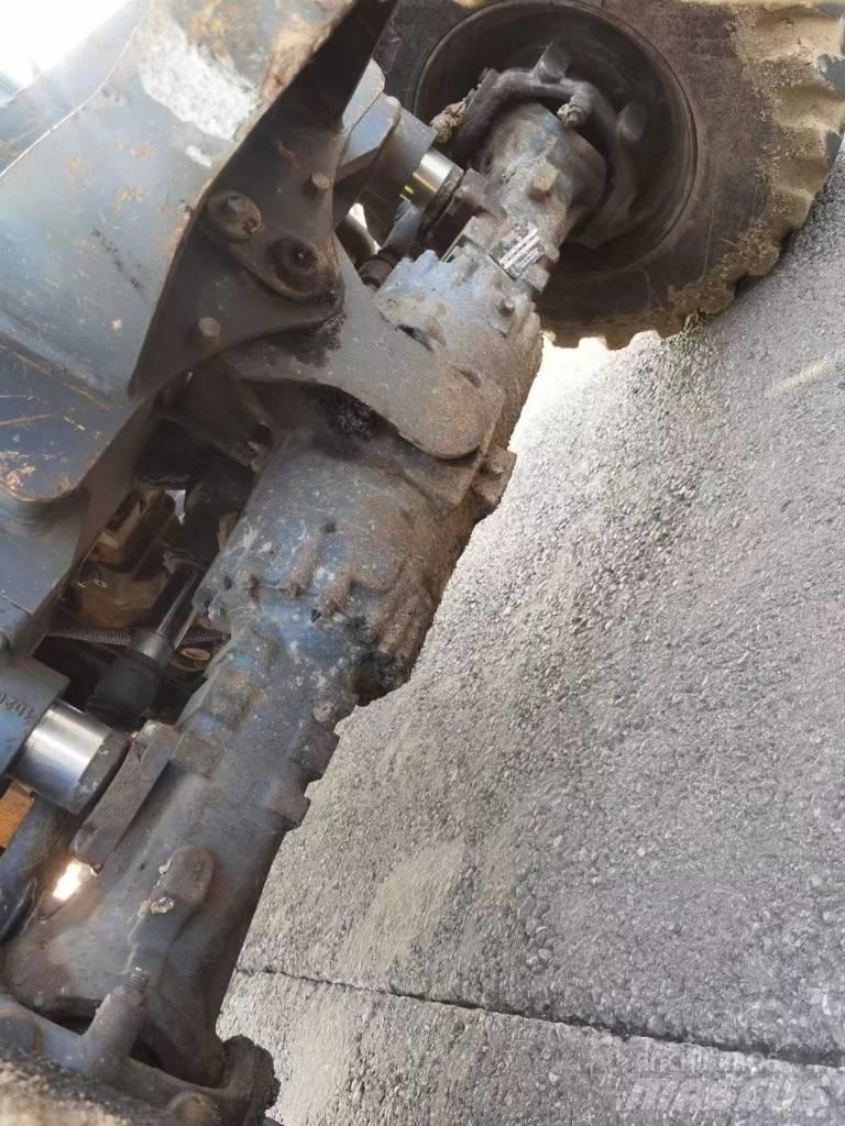 Doosan DX60W Excavatoare cu roti