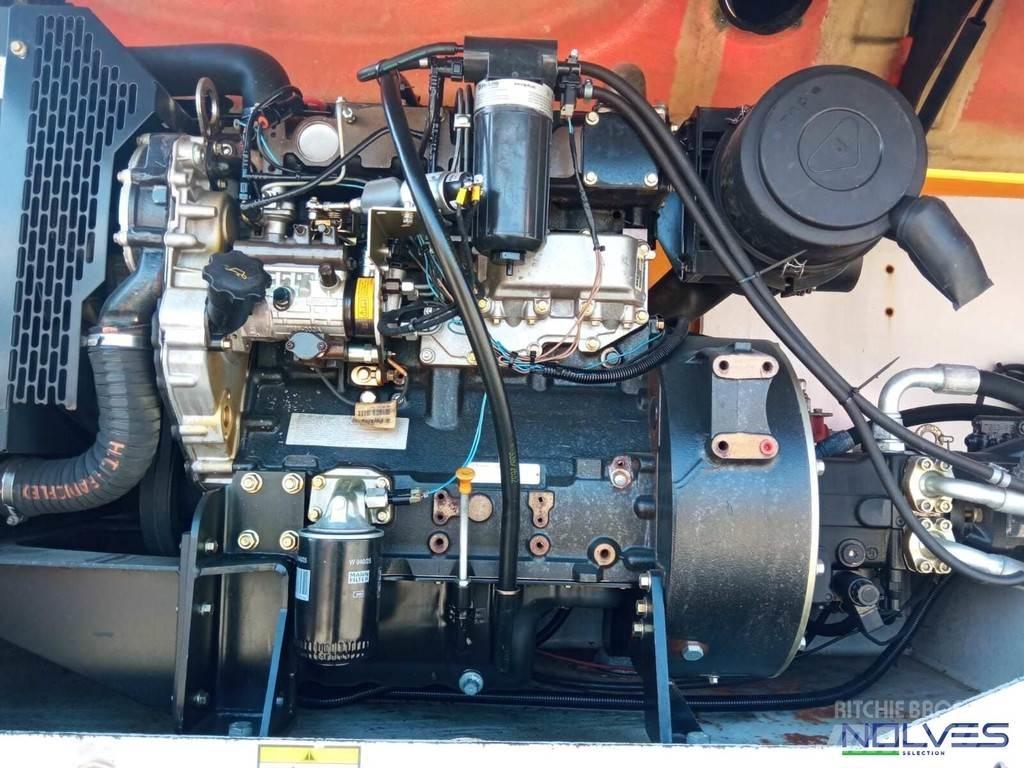 Haulotte HA32PX Nacele cu brat articulat