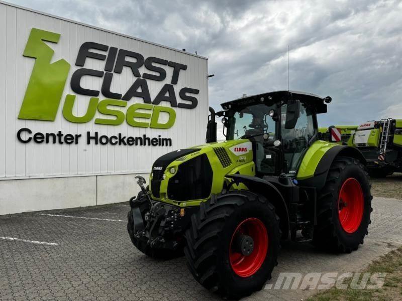 CLAAS AXION 870 Tractoare