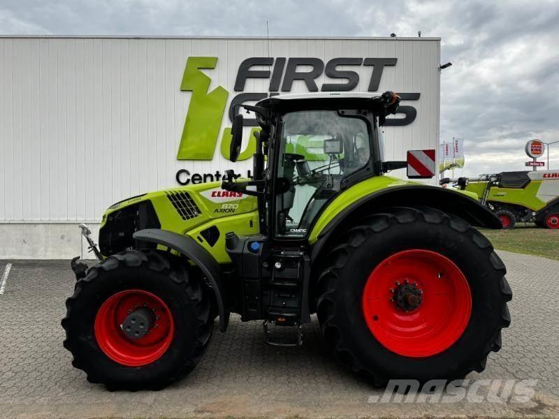 CLAAS AXION 870 Tractoare