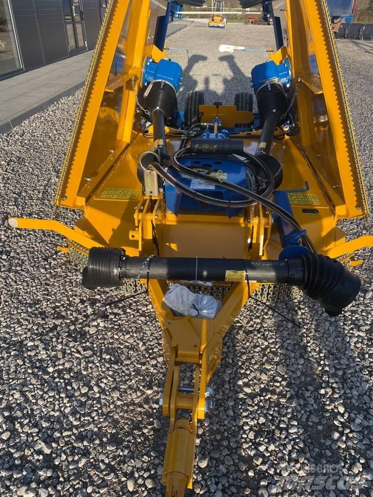 Bomford TriWing 4600 Cositoare de iarba