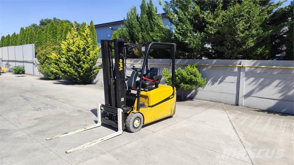 Yale ERP16 VT Stivuitor electric