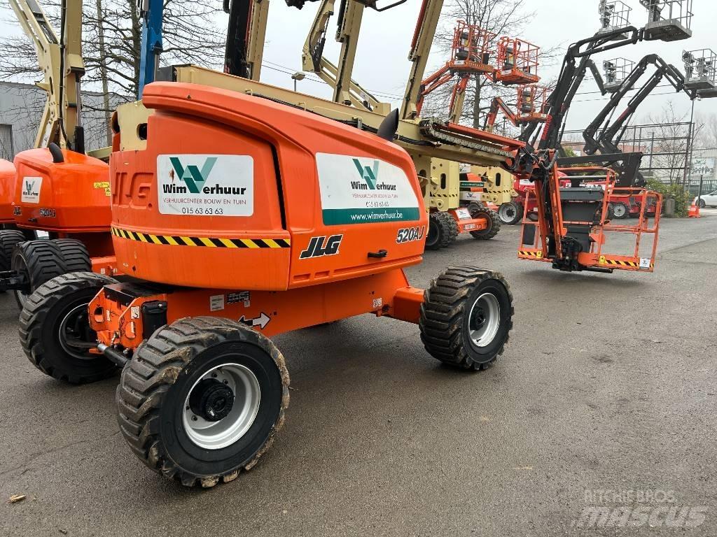 JLG 520 AJ Nacele cu brat articulat