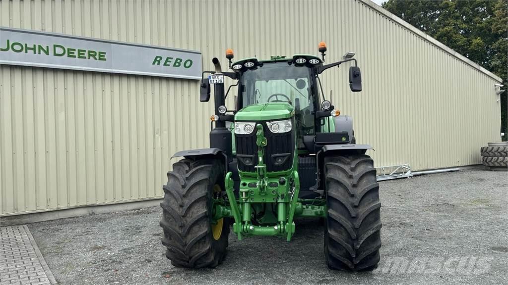John Deere 6M240 Tractoare