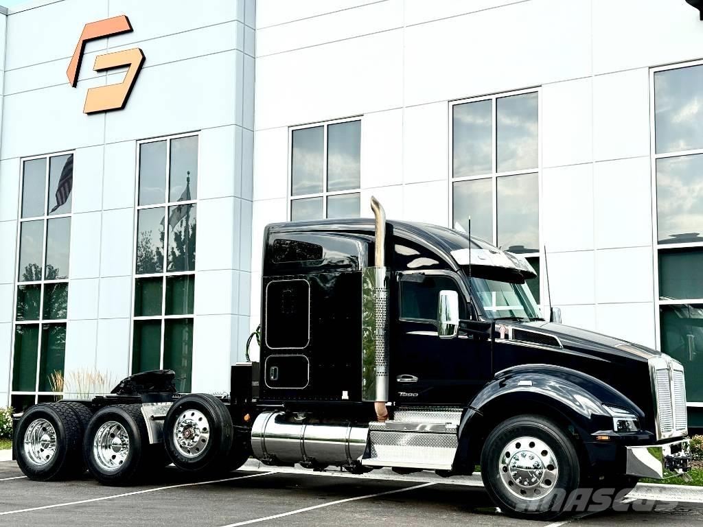 Kenworth T 880 Autotractoare