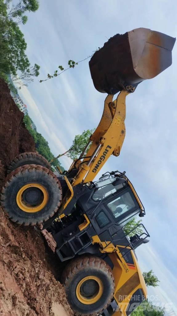 LiuGong 856H Incarcator pe pneuri