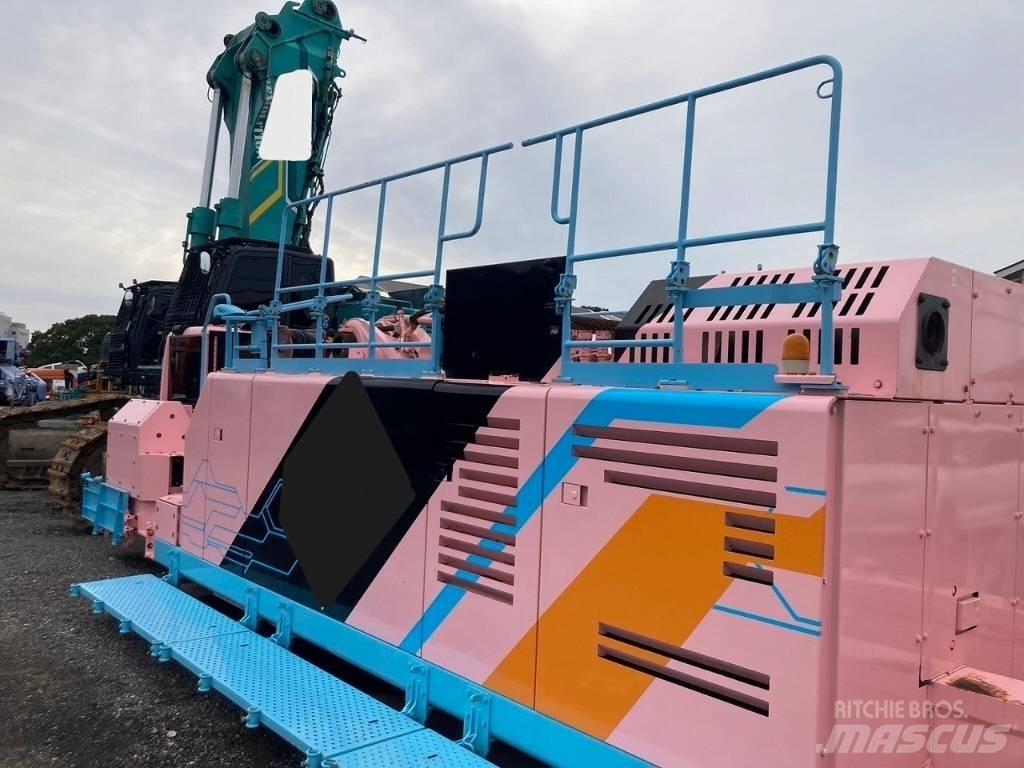 Kobelco SK2200D Macara pentru orice teren