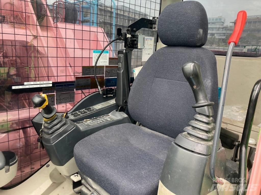Kobelco SK2200D Macara pentru orice teren