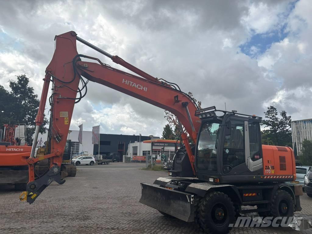 Hitachi ZX 170 W-3 Excavatoare cu roti
