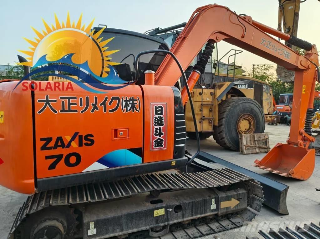 Hitachi ZX 70 Excavatoare 7t - 12t