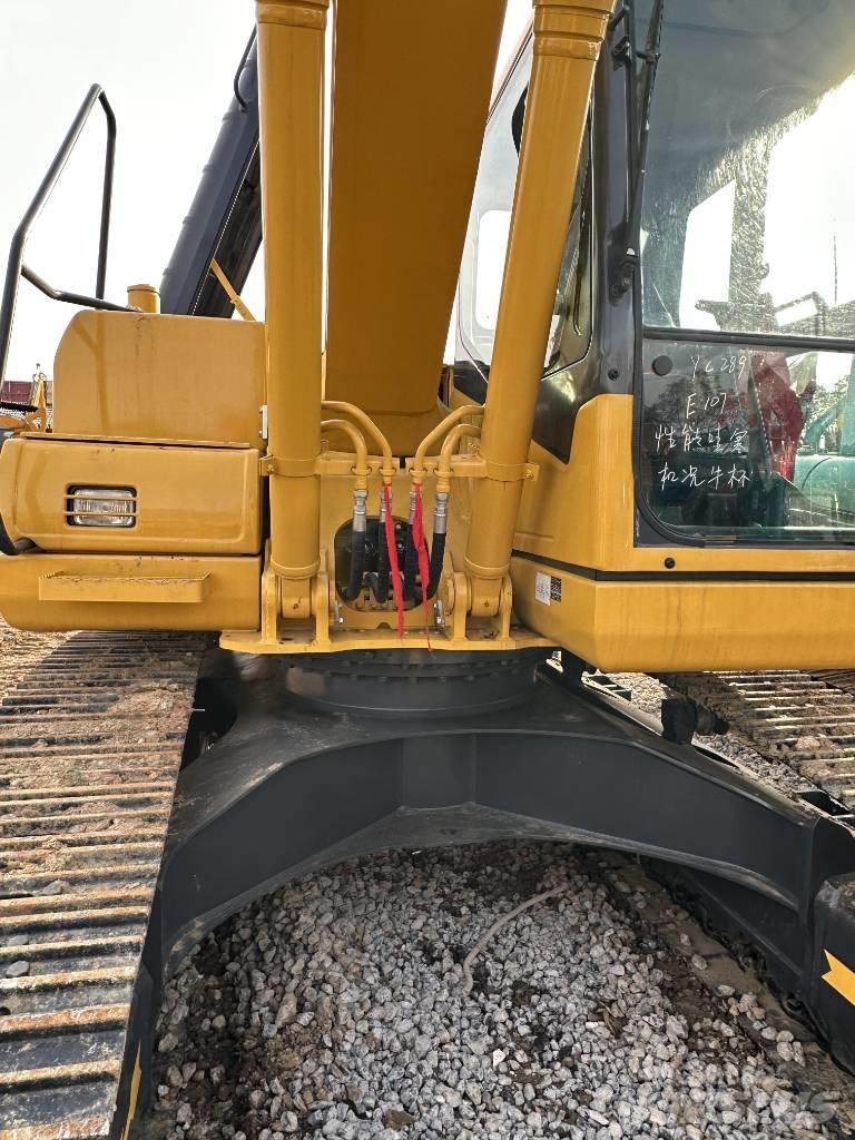Komatsu PC 160 Excavatoare pe șenile
