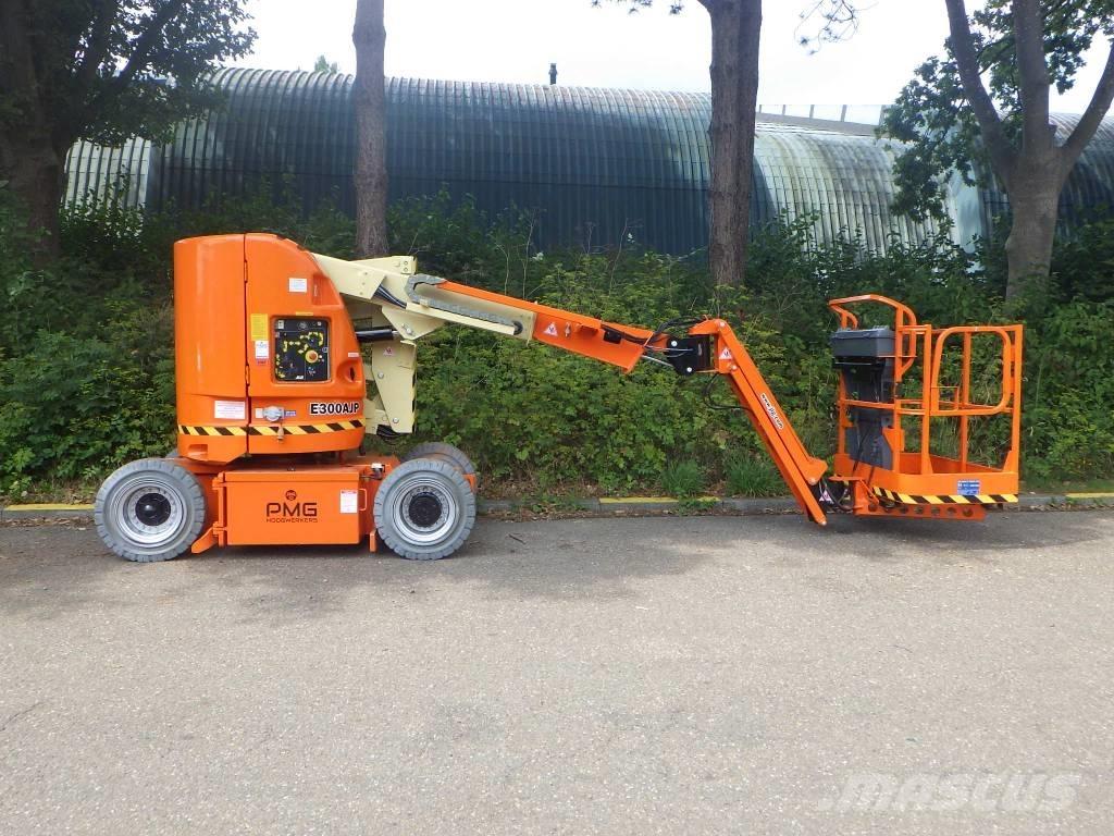 JLG E300AJP Nacele cu brat articulat