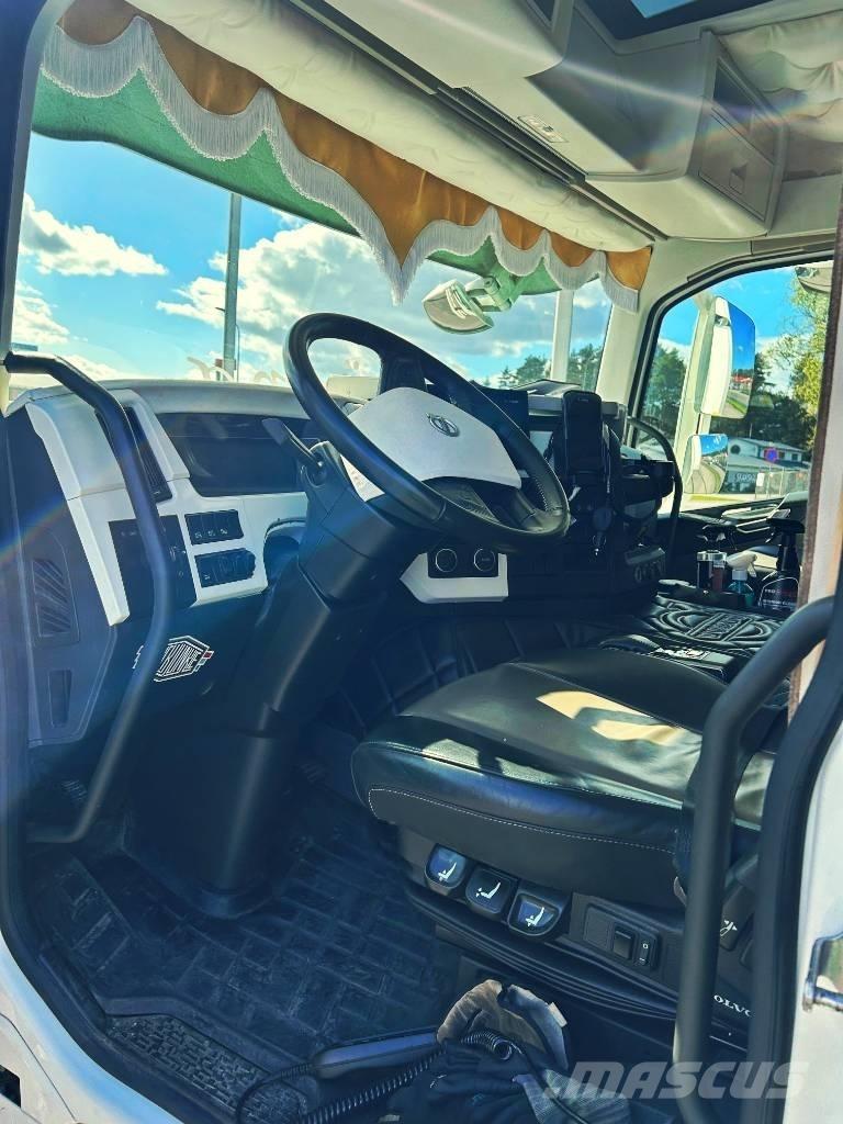 Volvo FM 380 4x2 Autotractoare