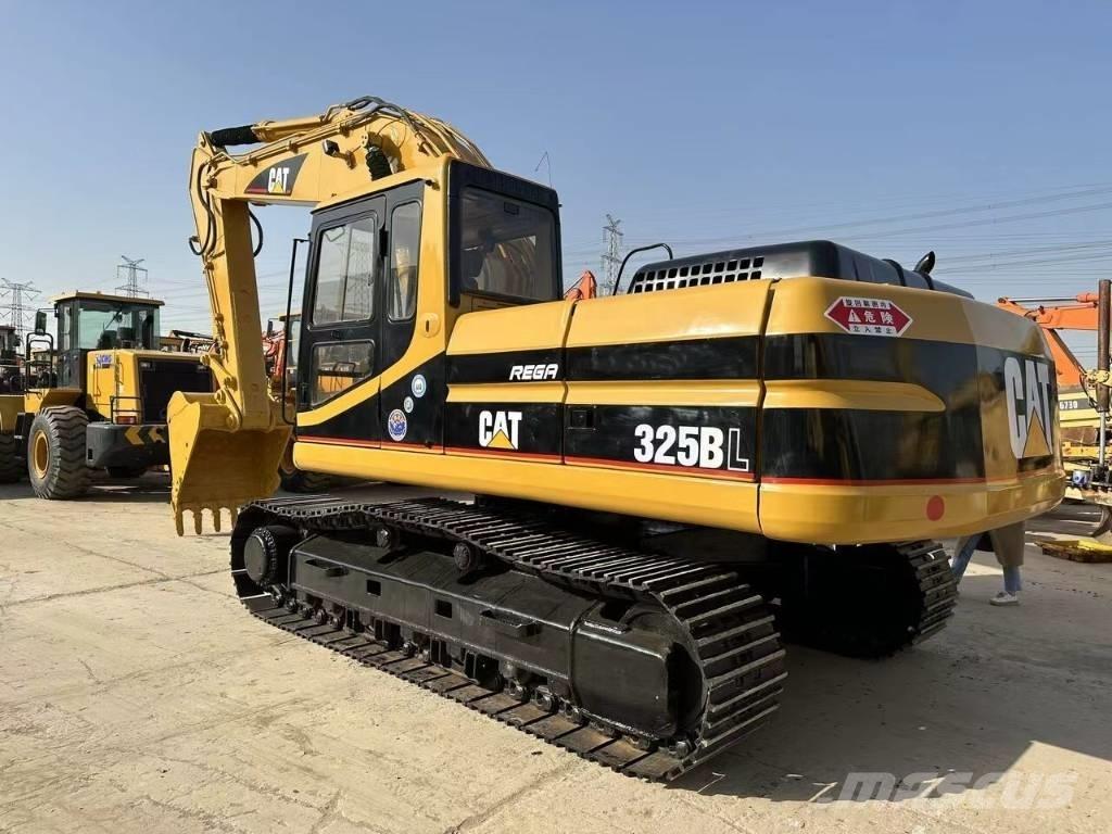 CAT 325 B L Excavatoare pe șenile
