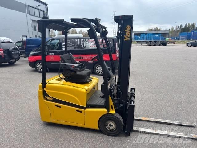 Yale ERP 20 VT Stivuitor electric