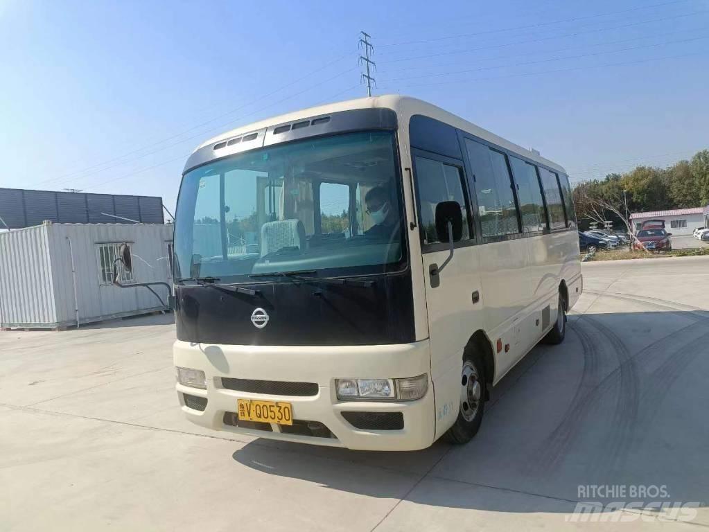 Nissan Civilian Autobuze intercity