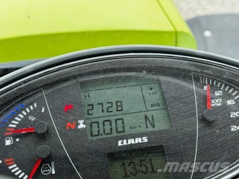 CLAAS AXION 830 Tractoare