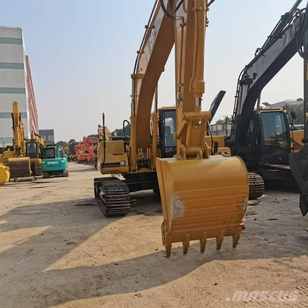 CAT 320 B L Excavatoare pe șenile
