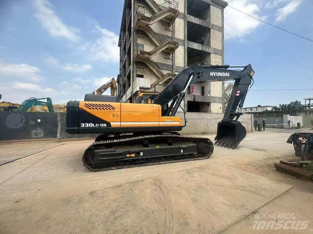 Hyundai 330-9s Excavatoare pe șenile
