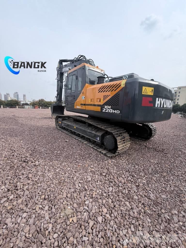 Hyundai XH220HD Excavatoare pe șenile

