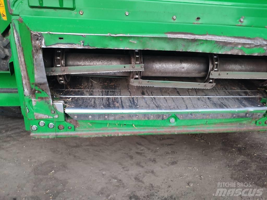 John Deere T 670 i Combine de secerat