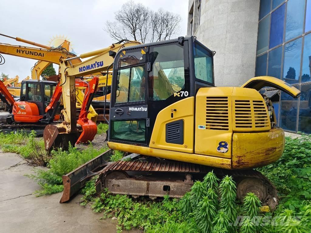 Komatsu PC 70-8 Excavatoare pe șenile
