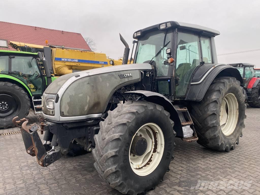 Valtra T 161 Tractoare