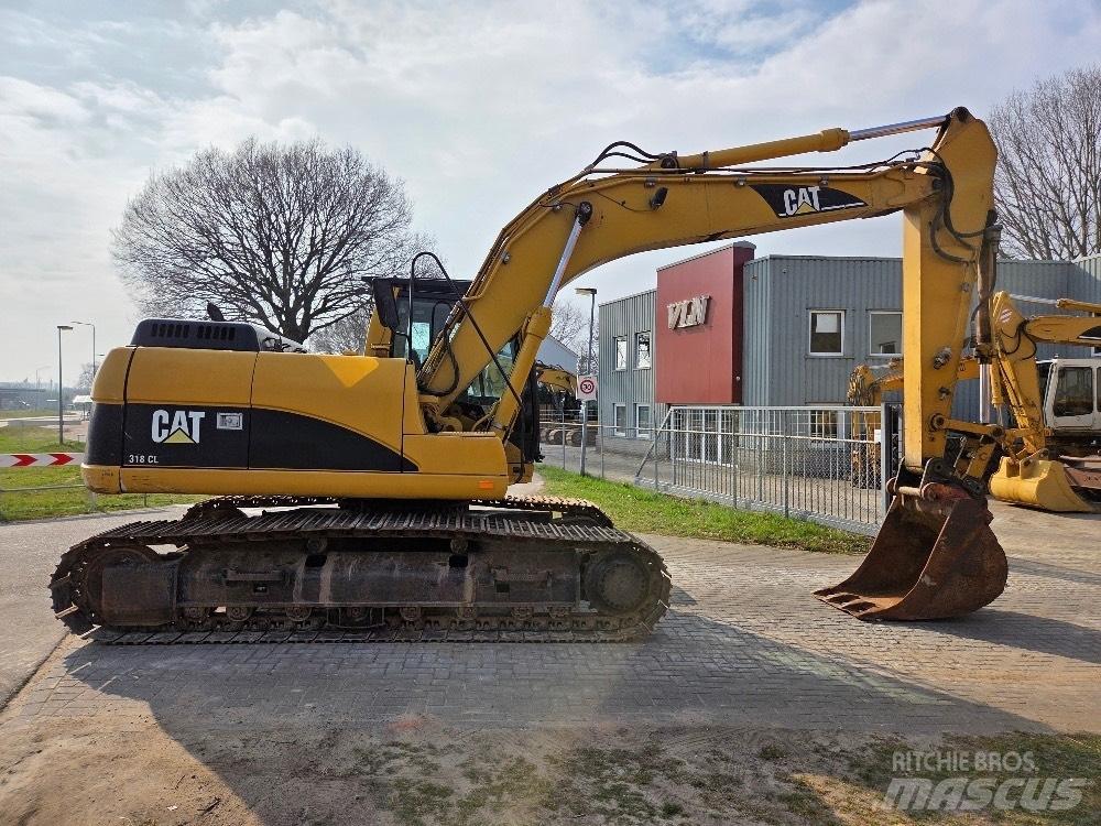 CAT 318CL Excavatoare pe șenile
