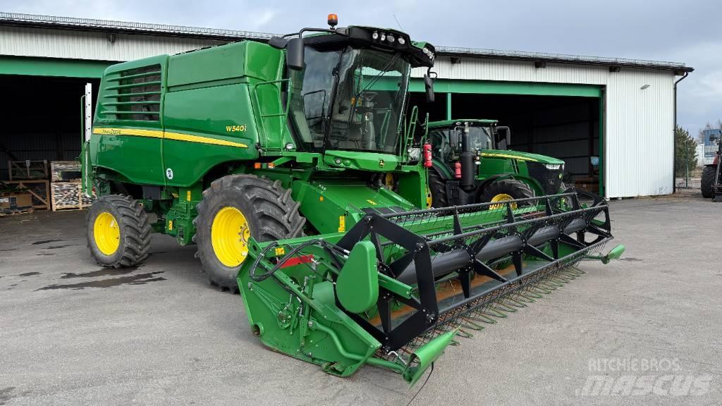 John Deere W 540 Combine de secerat