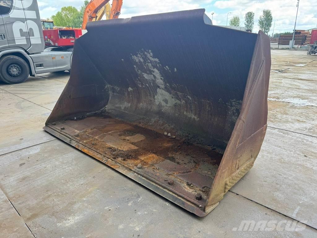 Volvo 4.2 m3 Pistoane