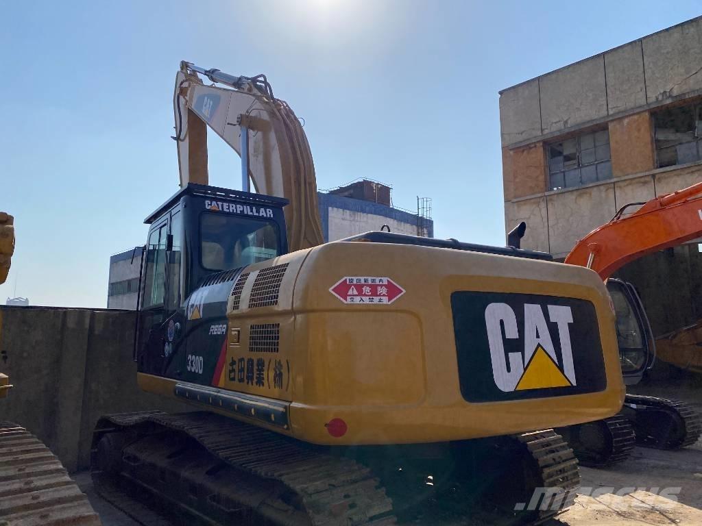 CAT 330 D Excavatoare pe șenile
