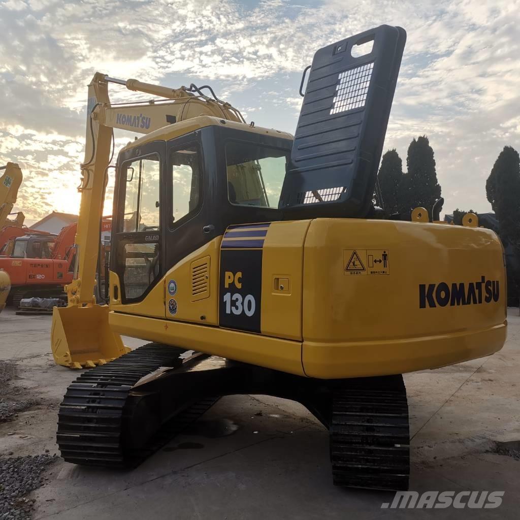 Komatsu PC 130 Excavatoare pe șenile
