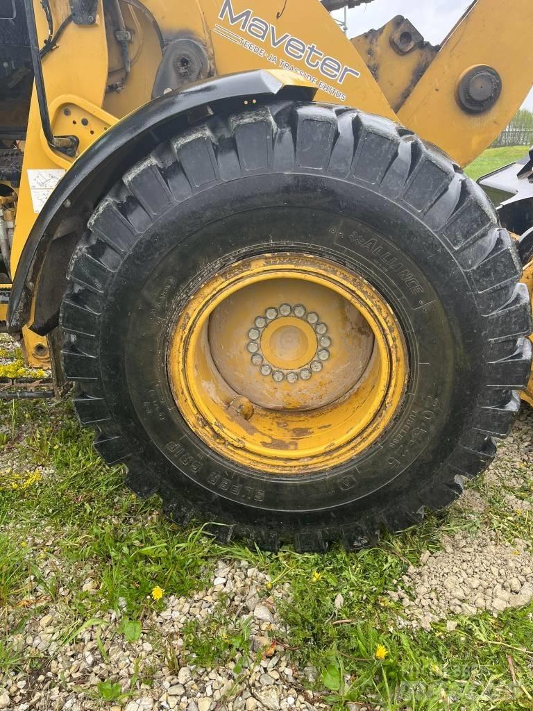 CAT 926M Incarcator pe pneuri