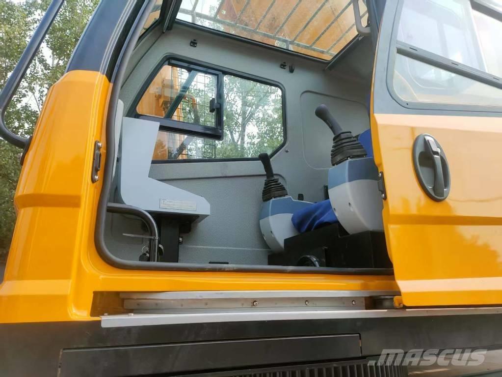 XCMG QY 50 KC Macara pentru orice teren
