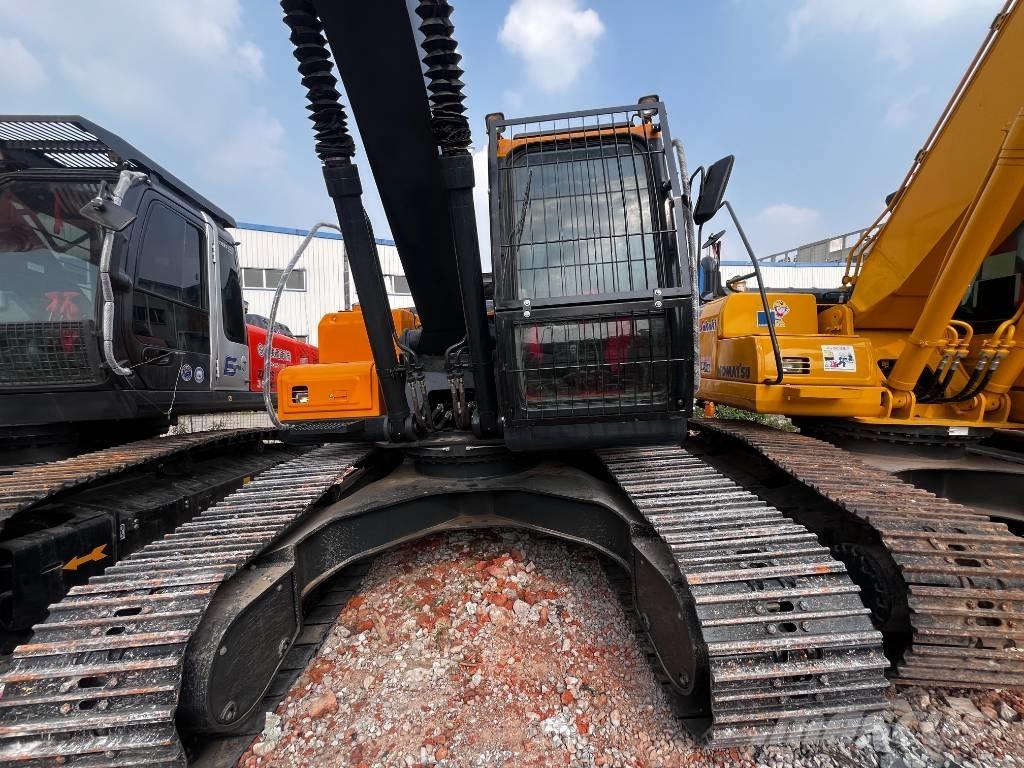 Hyundai HX 220HD Excavatoare pe șenile
