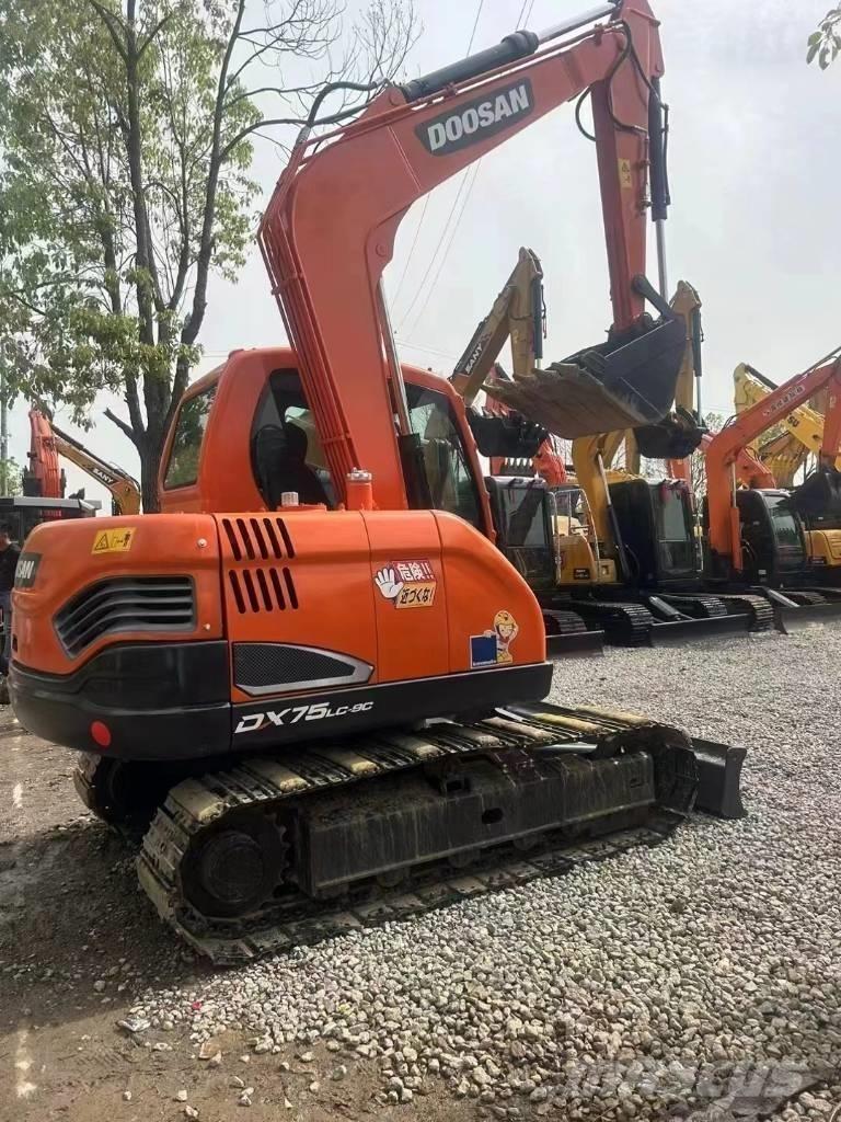 Doosan DX 75LC-9 C Mini excavatoare < 7t