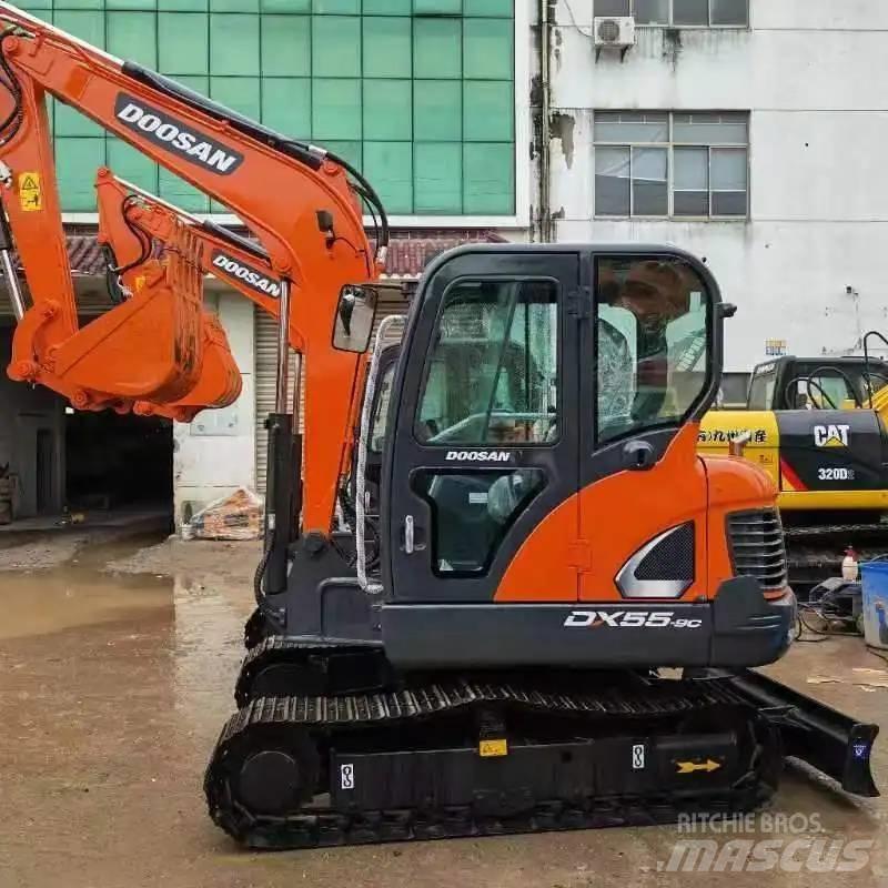 Doosan DX55-9C Mini excavatoare < 7t