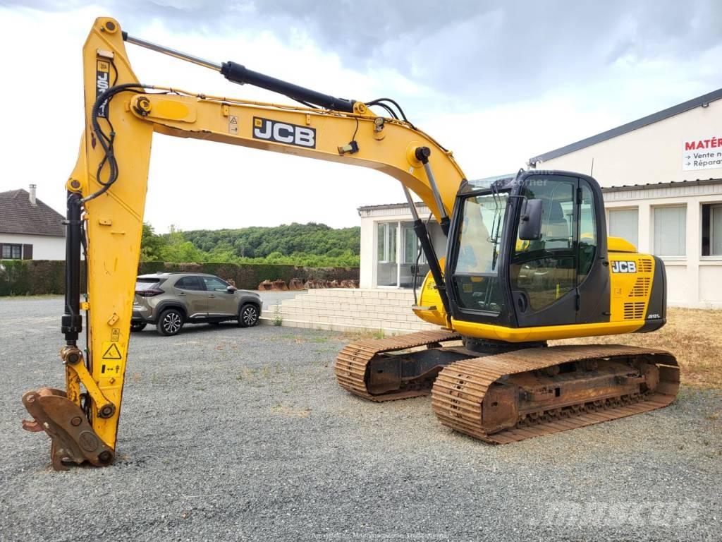 JCB JS 130 LC Excavatoare pe șenile
