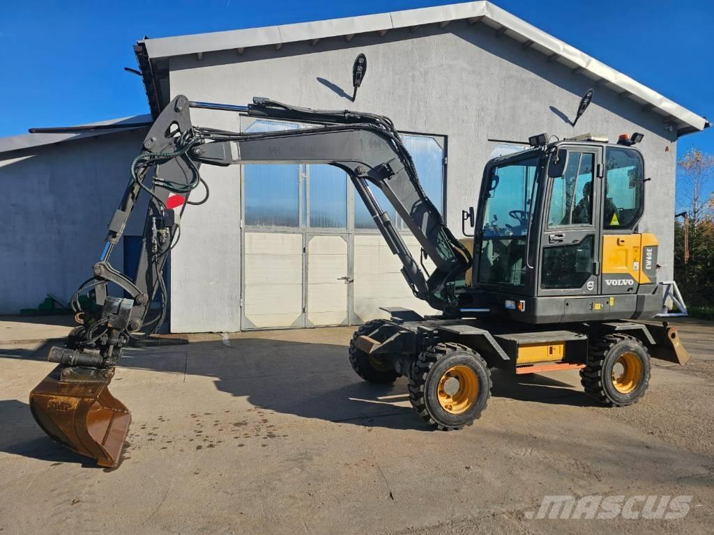 Volvo EW 60 E Excavatoare cu roti