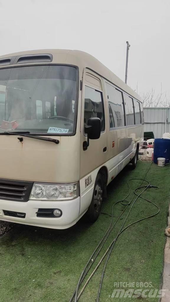 Toyota Coaster Autobuze intercity