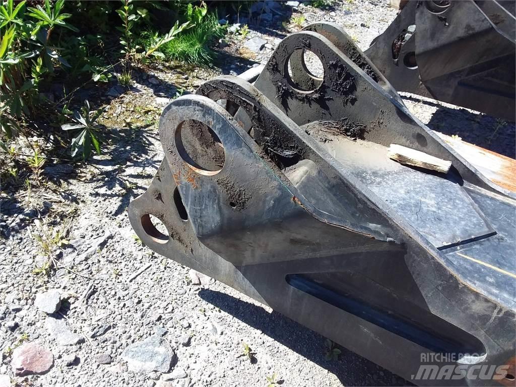 Komatsu C270h Macarale pentru culegatoare
