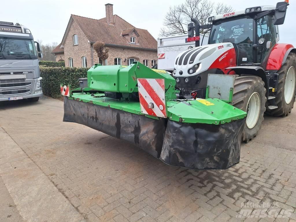 John Deere 131 Cositoare de iarba cu umidificator