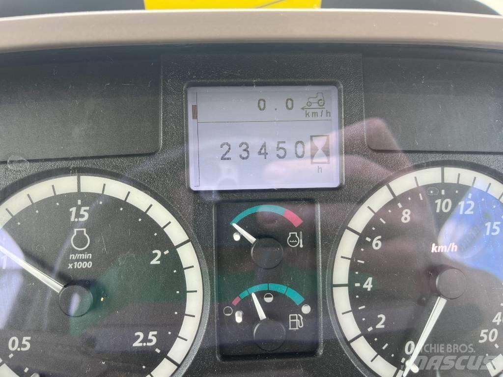John Deere 6115 M Tractoare