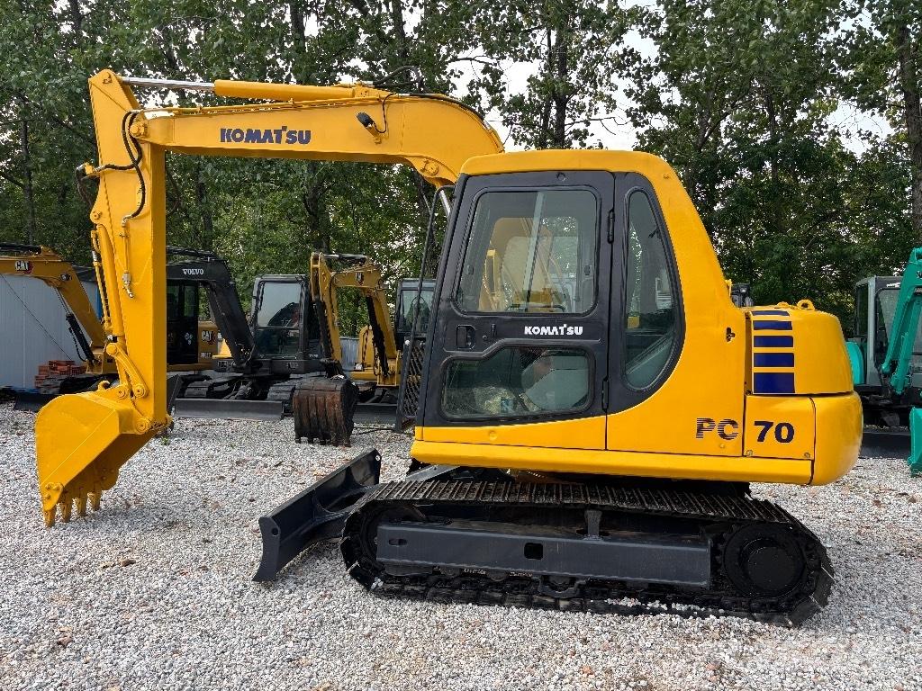 Komatsu PC 70 Excavatoare pe șenile
