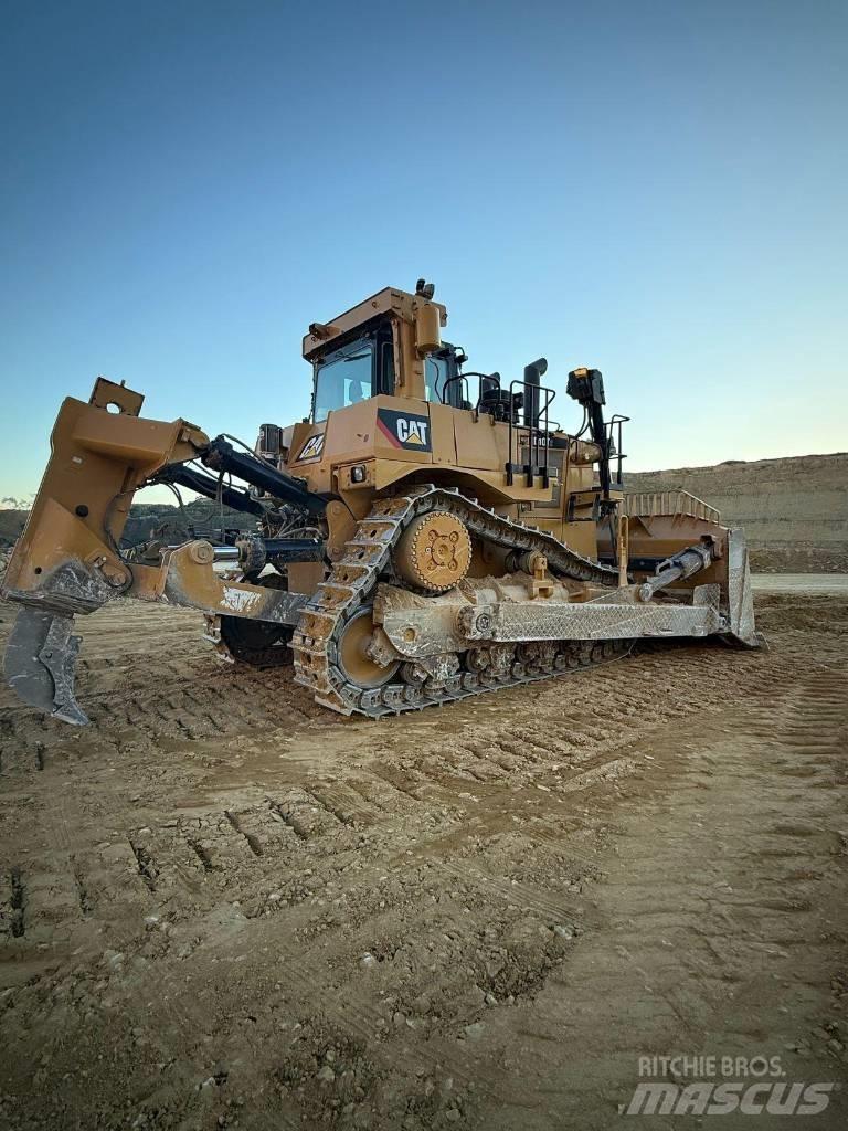 CAT D 10 T Buldozere pe senile