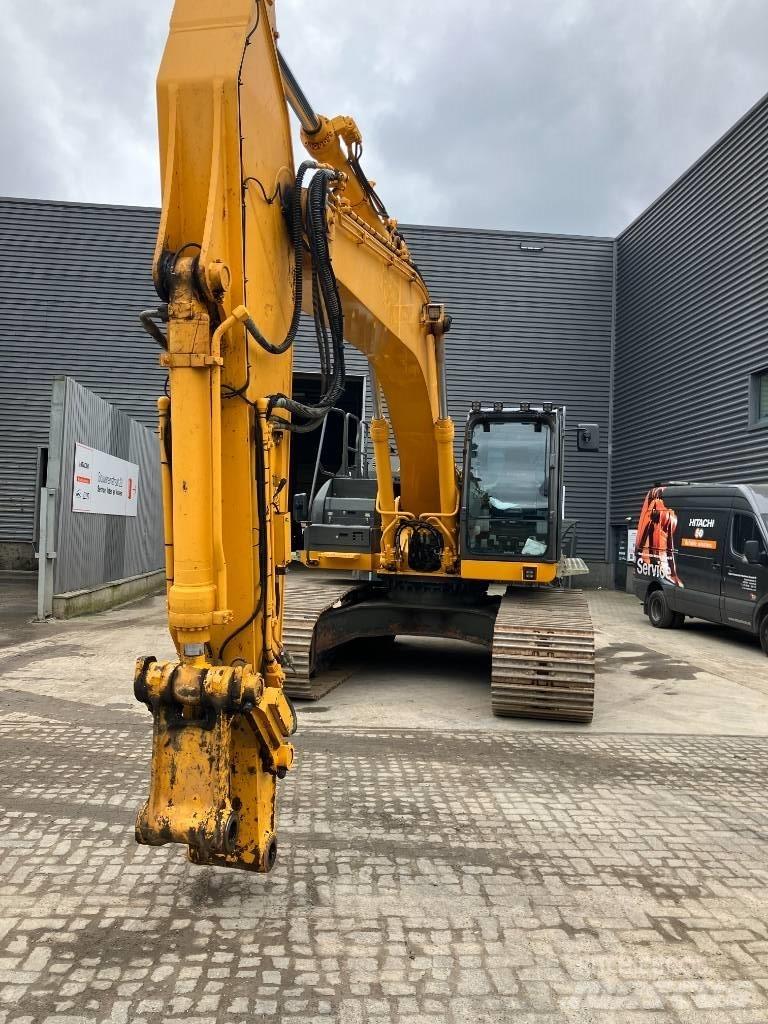 Hitachi ZX300 LC-6 Excavatoare pe șenile
