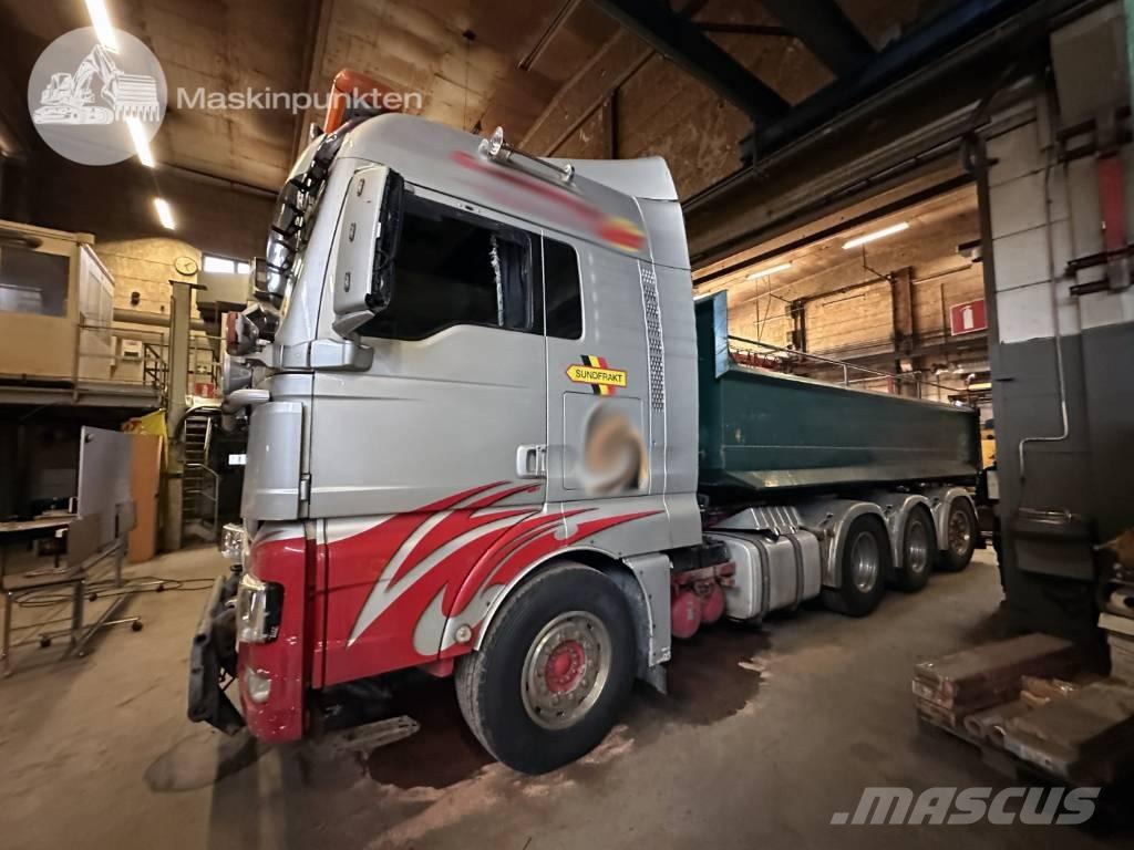 MAN TGX 35.540 Camion cu carlig de ridicare