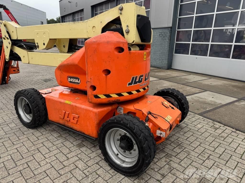 JLG E 450 AJ Nacele cu brat articulat